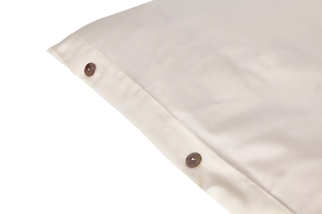 myMerino® Comforter with Organic Cotton Sateen Duvet Cover Set - Image 7